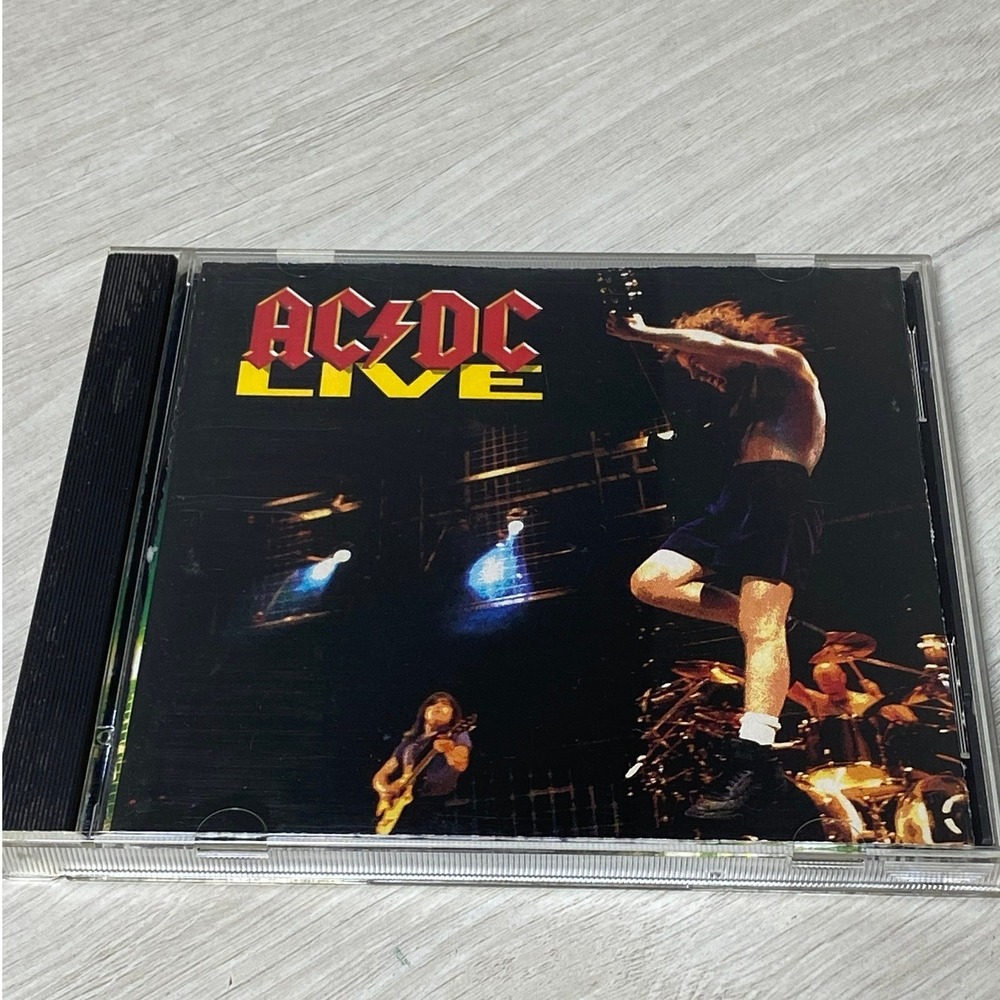 ACDC Live CD 1992 ATCO Records Thunderstruck Back In Black Hard Rock Album